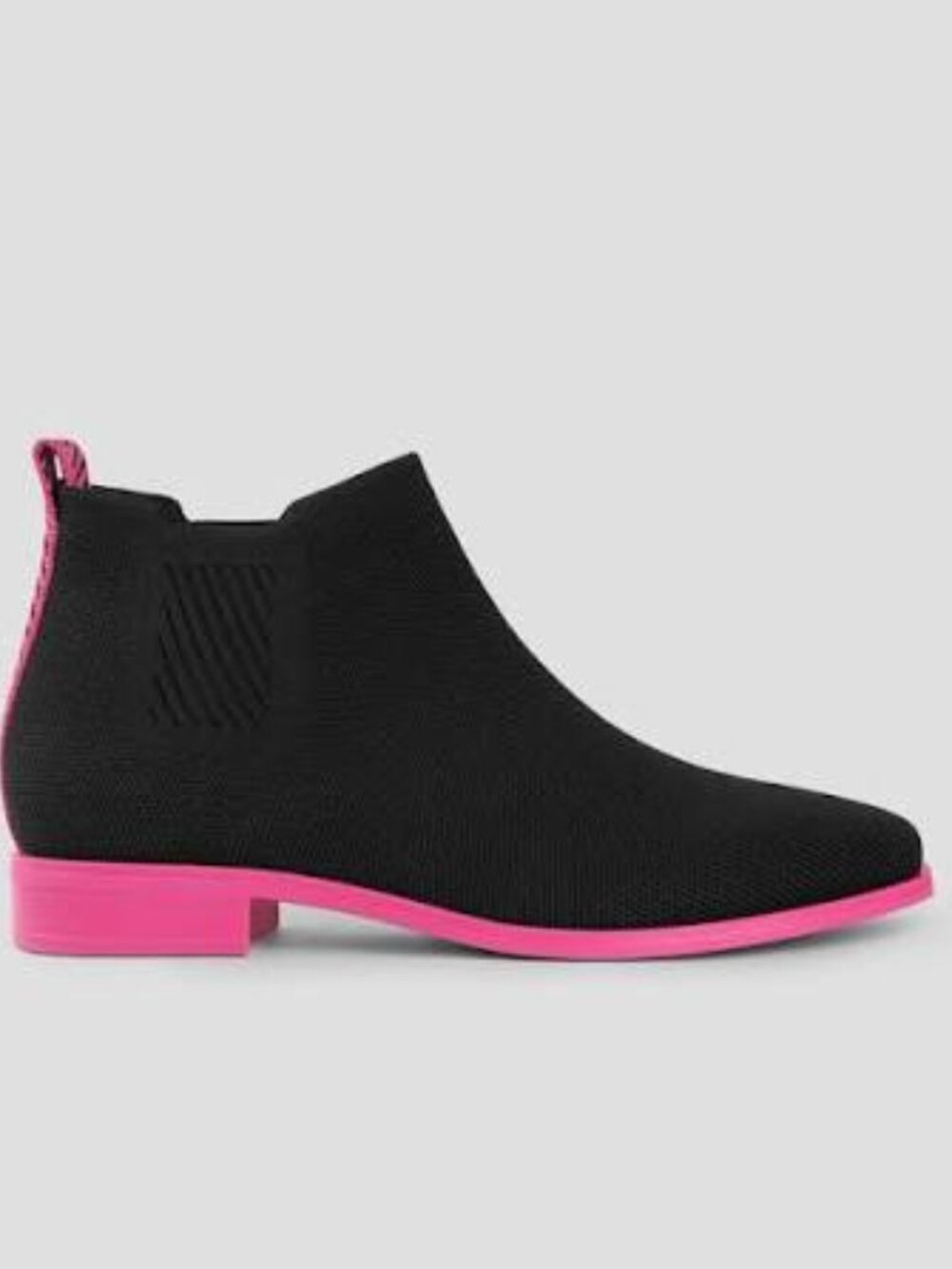 Vivaia Square-Toe Slip-On Chelsea Boots - Black with Pink